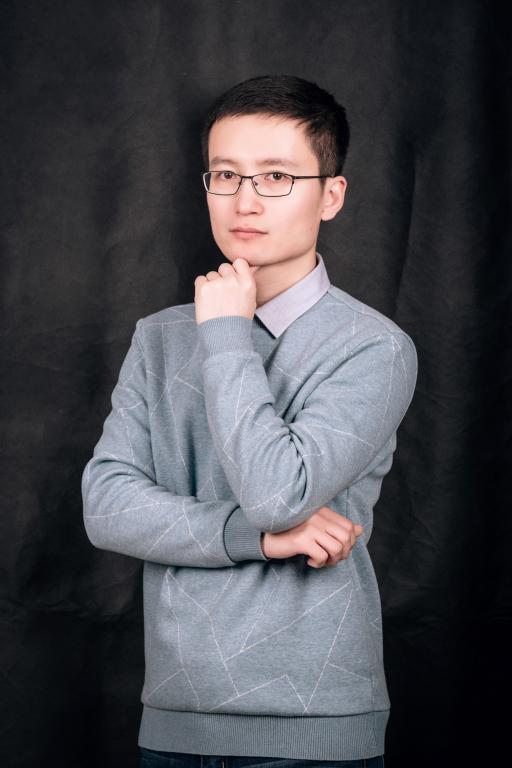 柏禄一